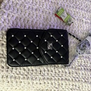 Badgley Mischka Black Quilted Pearls Vegan Leather Phone Holder Crossbody Bag